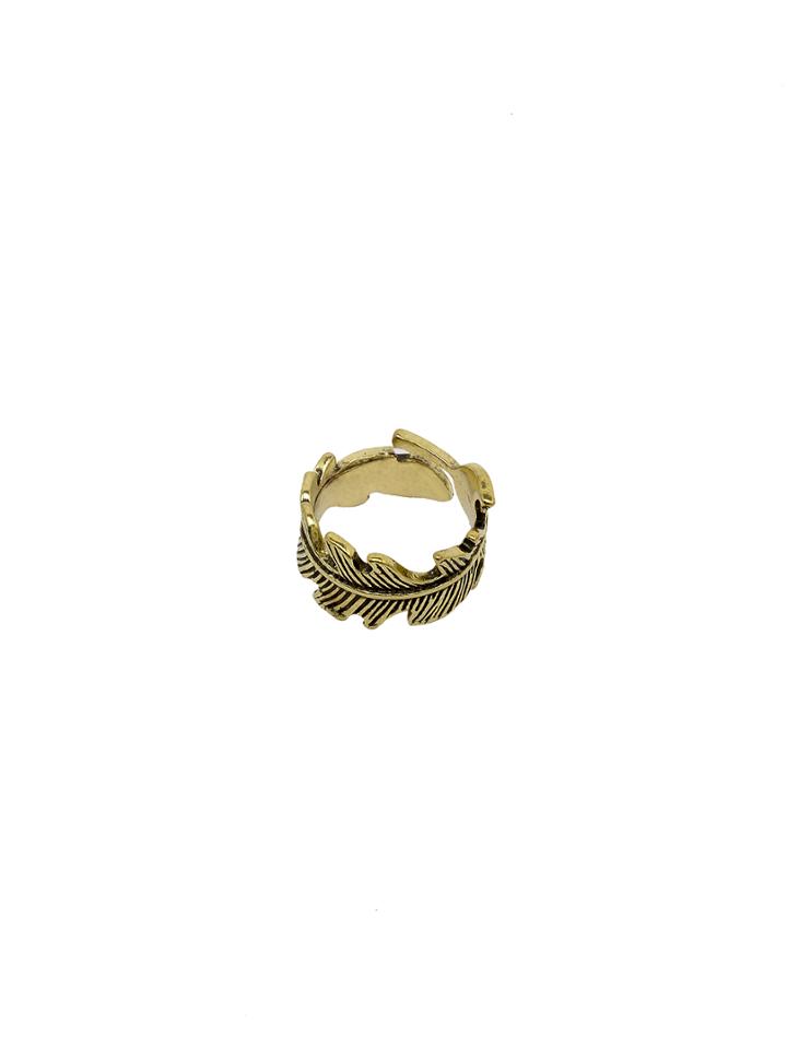 Romwe Dark Blonde Vintage Feather Ring