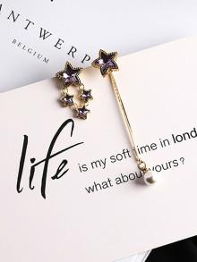 Romwe Star Detail Mismatched Stud Earrings
