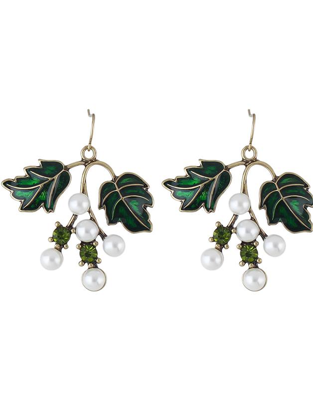 Romwe Green  Color Pearl Leaf Shape Earrings