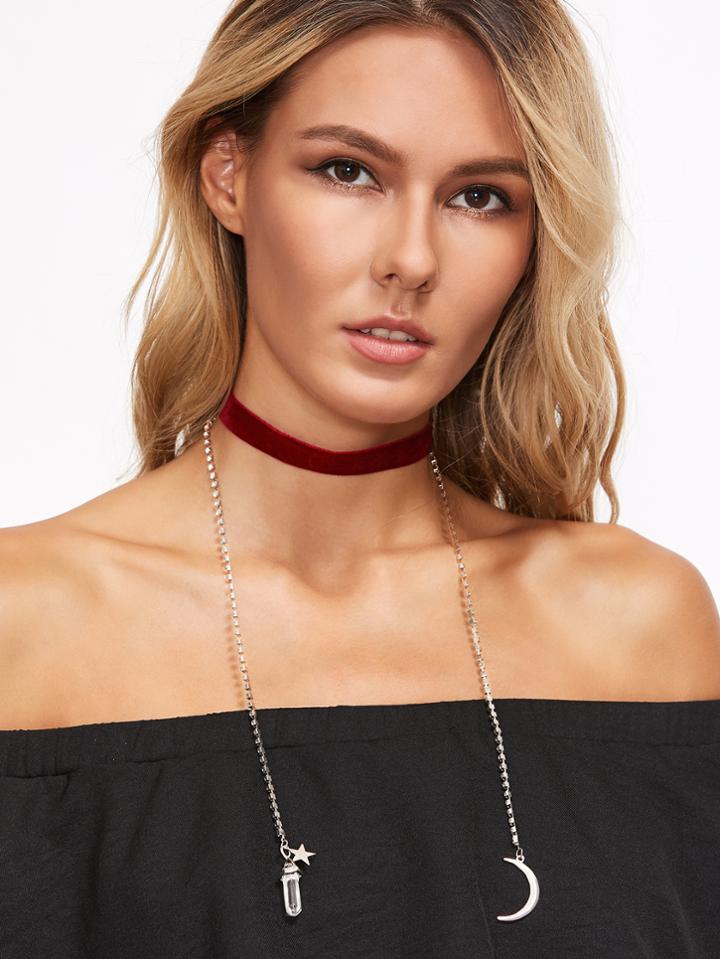 Romwe Burgundy Velvet Choker Necklace With Charm Pendant