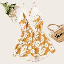 Romwe Contrast Lace Ditsy Floral Cami Romper