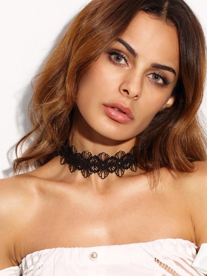 Romwe Black Vintage Lace Choker