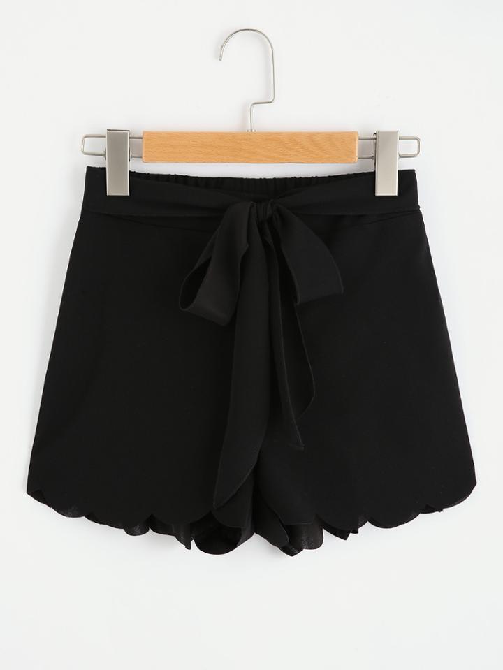 Romwe Tie Waist Scallop Edge Shorts