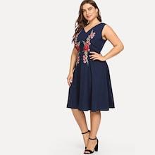 Romwe Plus Embroidered V Neck Dress