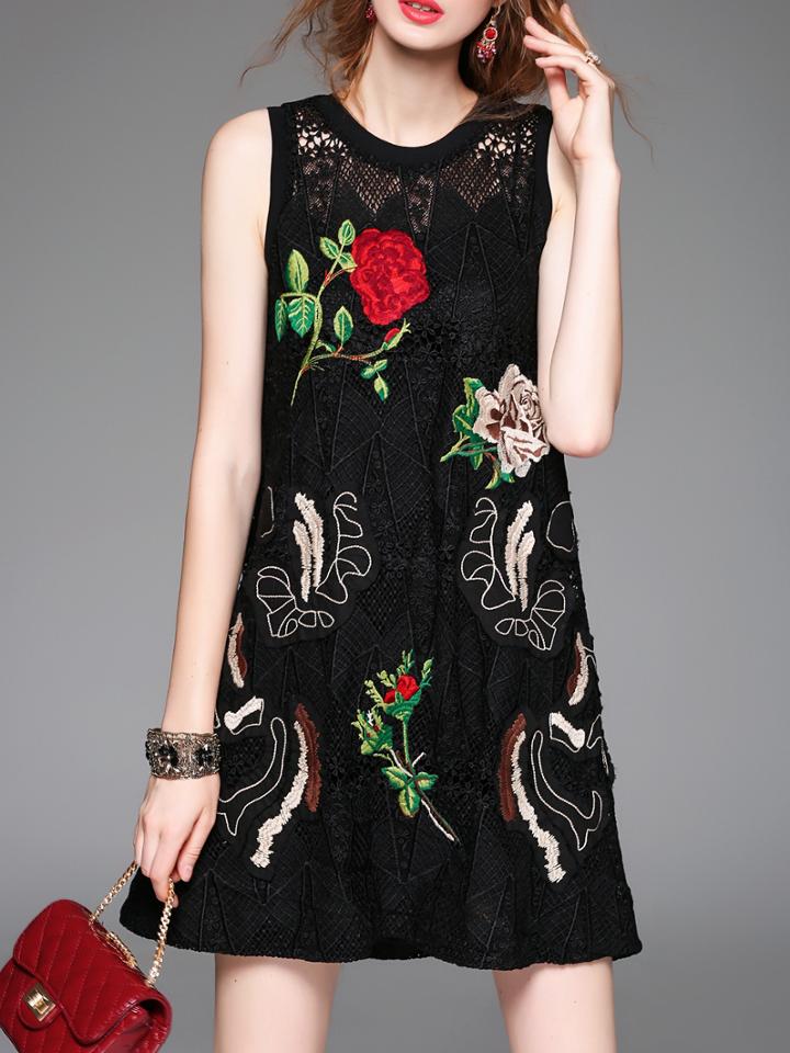 Romwe Black Crochet Hollow Out Embroidered Shift Dress