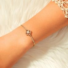 Romwe Clover Decor Rhinestone Engraved Adjustable Chain Bracelet 1pc