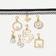 Romwe Butterfly Detail Detachable Choker 7pcs