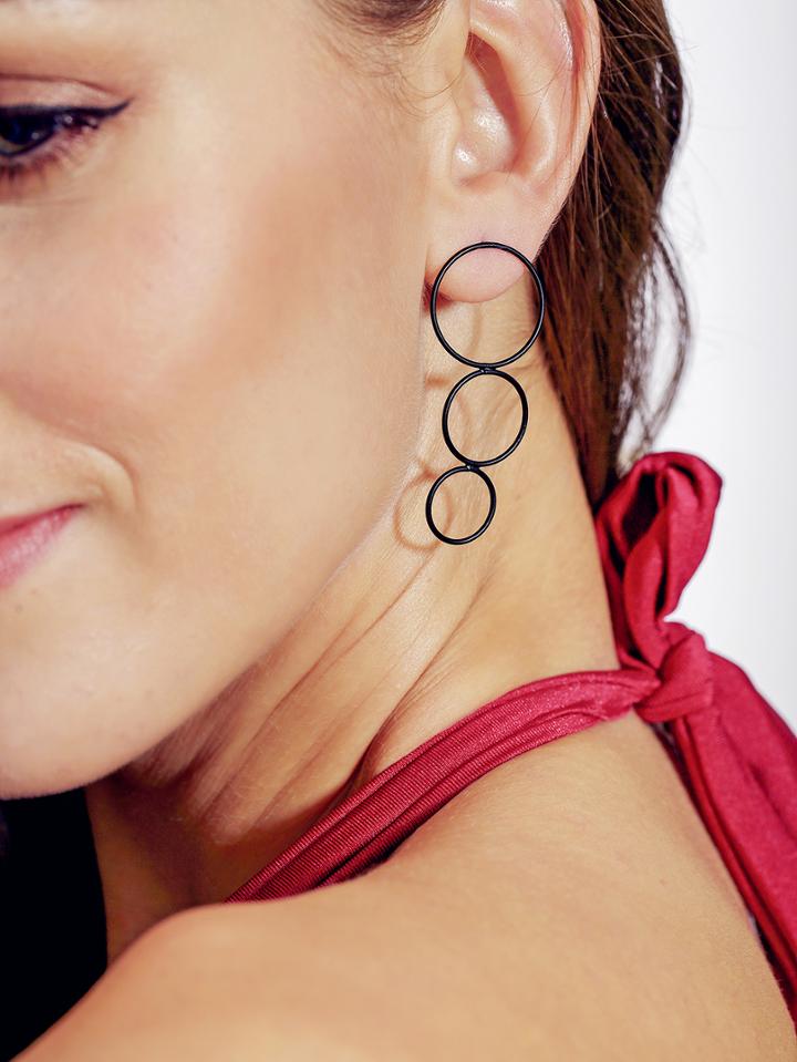 Romwe Black Geometric Drop Earrings