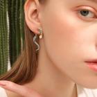 Romwe Gemstone Engraved Snake Drop Earrings