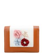 Romwe 3d Flower Faux Pearl Detail Flap Bag