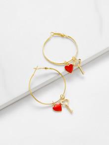 Romwe Heart Detail Hoop Earrings