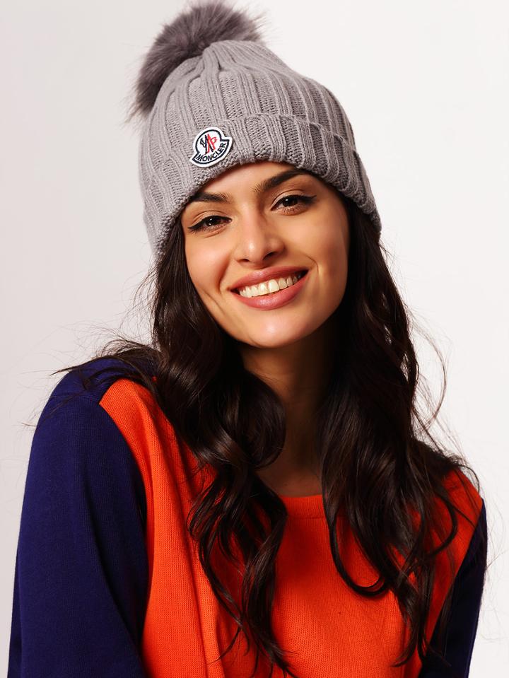 Romwe Pom Pom Grey Beanie Hat