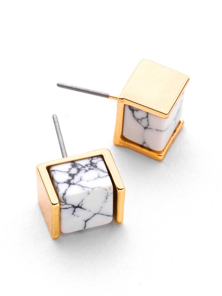 Romwe Metal Wrap Marble Design Stud Earrings