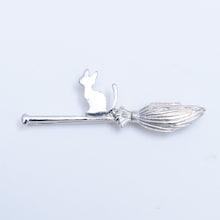 Romwe Metal Cat Hair Clip