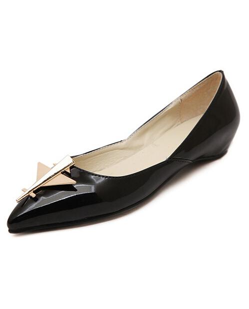 Romwe Black Point Toe Metal Embellished Flat Shoes