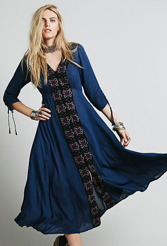 Romwe V Neck Embroidered Navy Dress