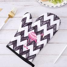 Romwe Chevron & Flamingo Print Oven Glove 1pc