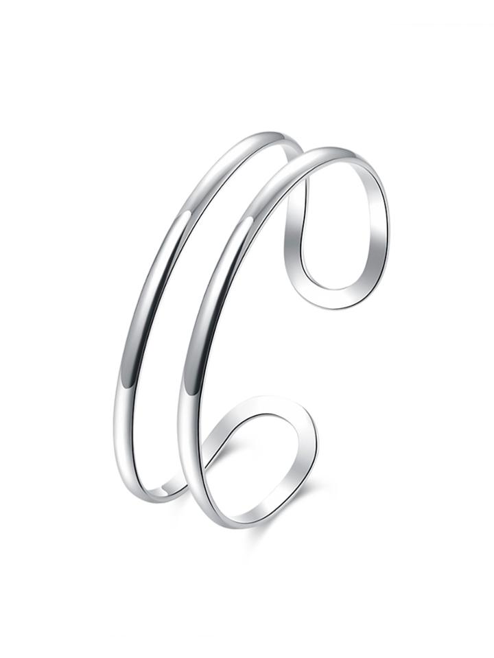Romwe Silver Plated Smooth Bangle
