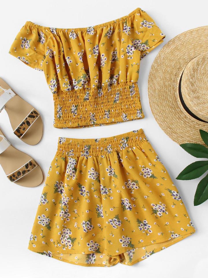 Romwe Off Shoulder Calico Print Top With Shorts