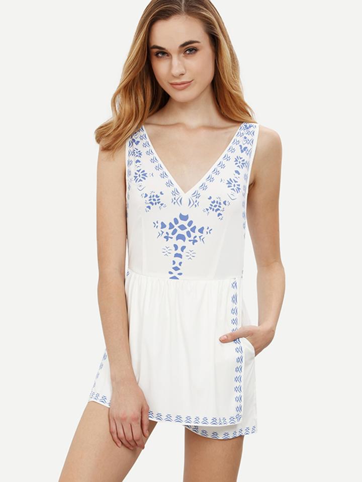 Romwe White Print Pocket V Neck Sleeveless Jumpsuit
