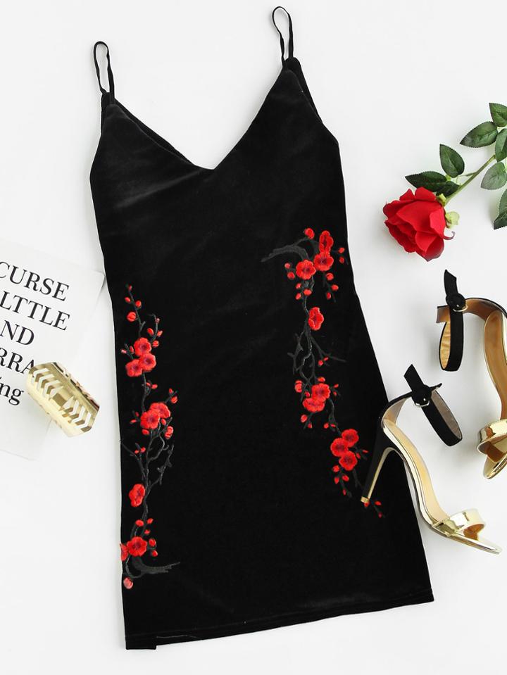 Romwe Plum Blossom Embroidered Velvet Cami Dress
