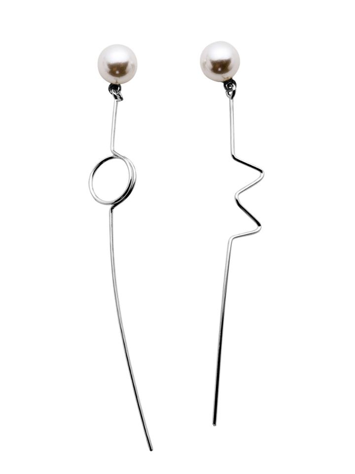Romwe Silver Plated Faux Pearl Minimalist Asymmetrical Earrings