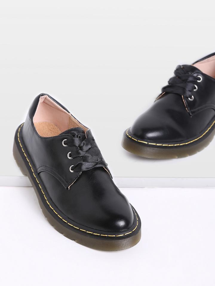 Romwe Black Rubber Sole Lace Up Pu Flats