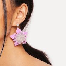 Romwe Crystal Detail Flower Shaped Stud Earrings
