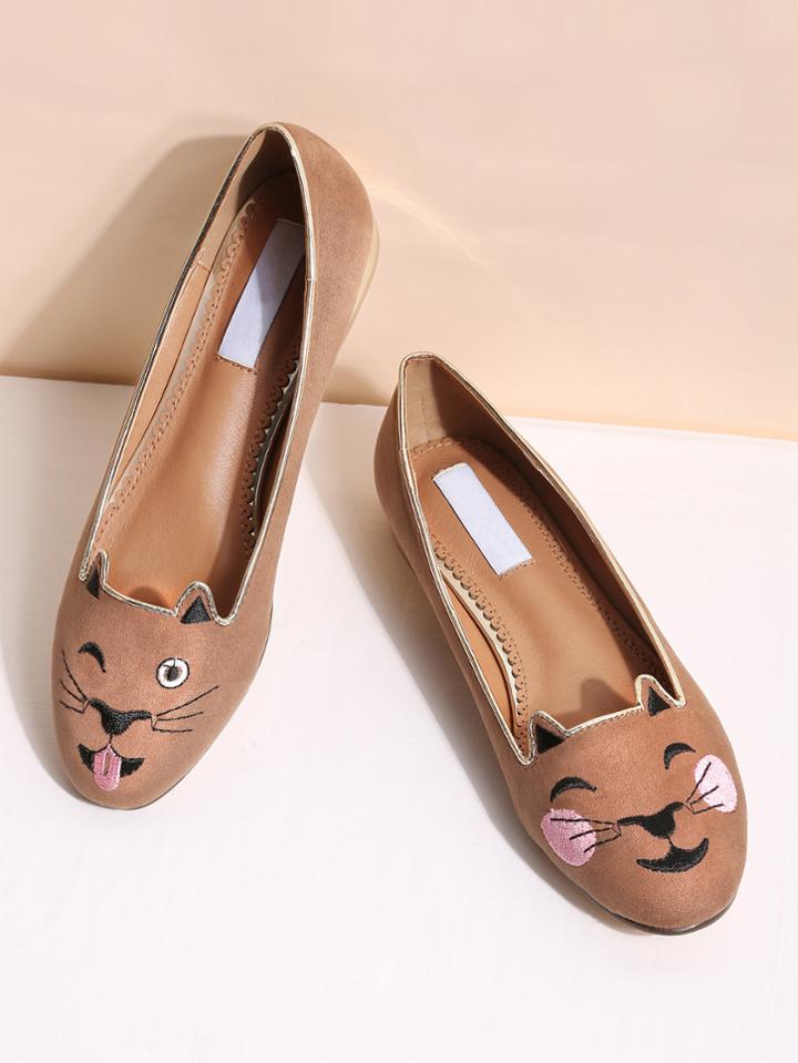 Romwe Khaki Cat Embroidery Ballet Flats