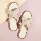 Romwe Geometric Pattern Criss Cross Flat Slippers