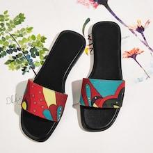 Romwe Cartoon Pattern Flat Slippers