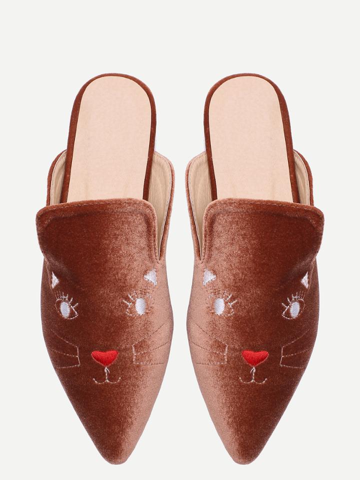 Romwe Brown Cat Embroidery Point Toe Velvet Slippers
