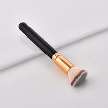Romwe Flat Bristle Makeup Brush 1pc