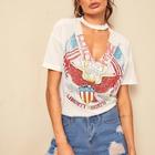 Romwe Eagle & Letter Print V-cut Choker Tee