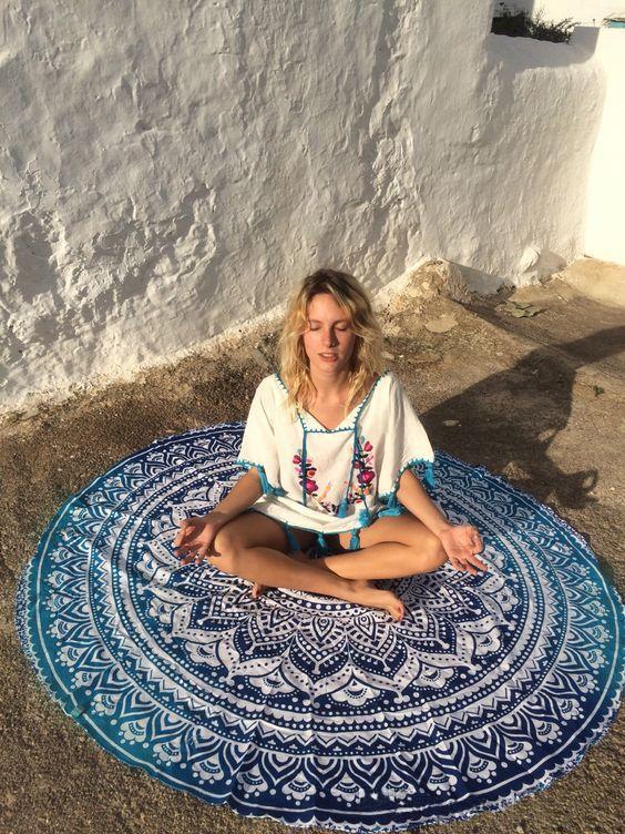Romwe Blue Vintage Print Circular Chiffon Shawl