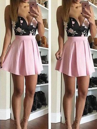 Romwe Contrast Flower Print Pleated 2 In 1 Cami Dress