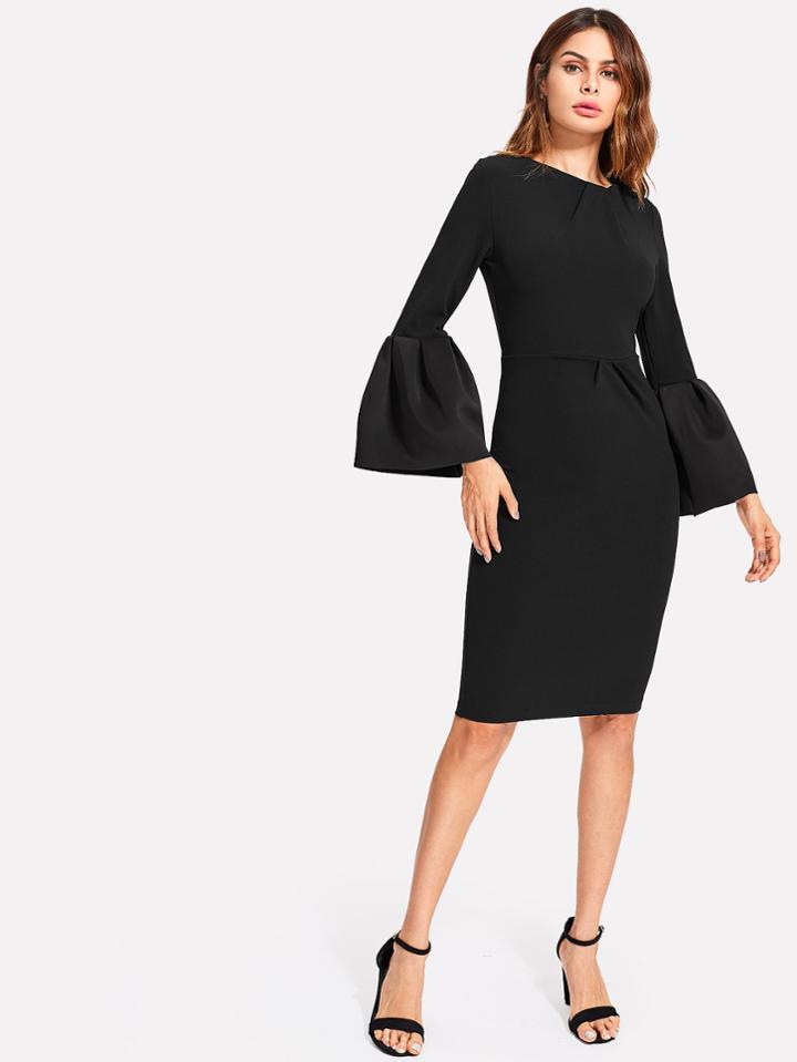 Romwe Pleat Detail Bell Sleeve Skinny Dress