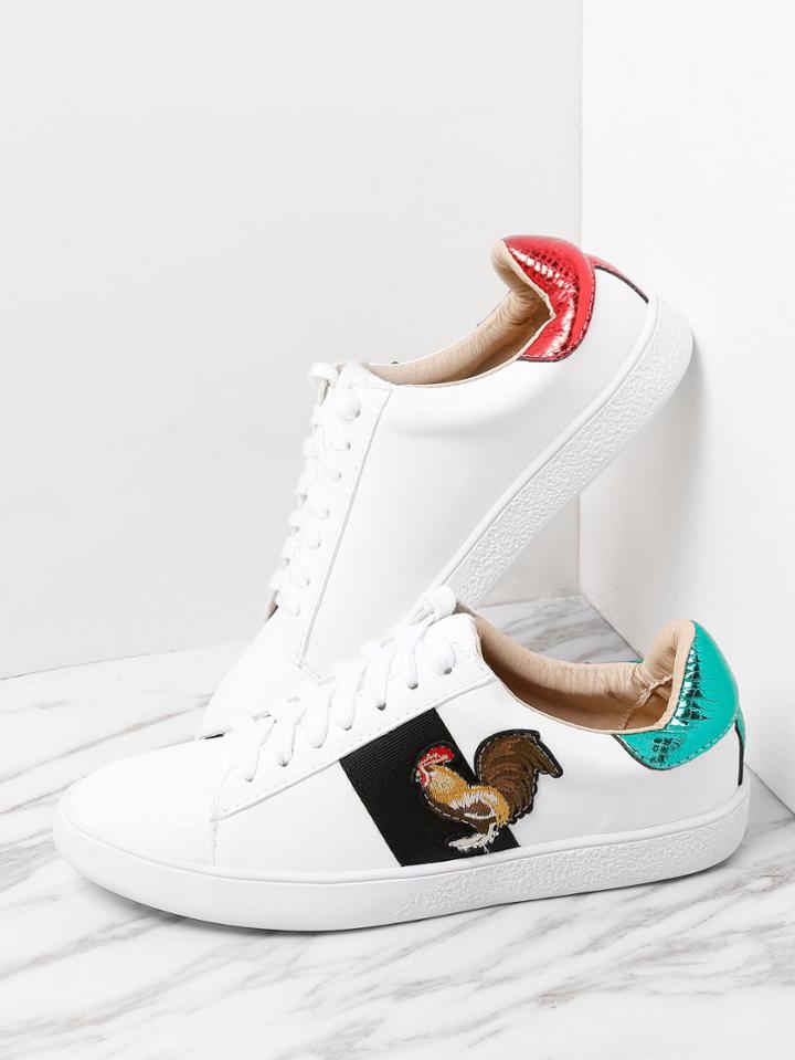 Romwe Contrast Cock Pattern Lace Up Sneakers