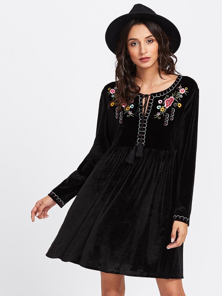 Romwe Tassel Tie Neck Embroidered Velvet Smock Dress