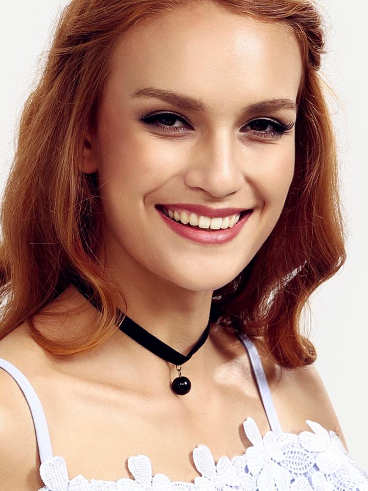 Romwe Black Pearl Pendant Velvet Choker
