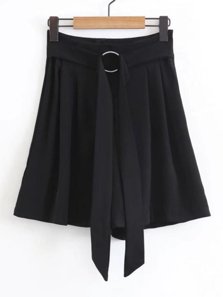 Romwe Pleated Self Tie Bermuda Shorts