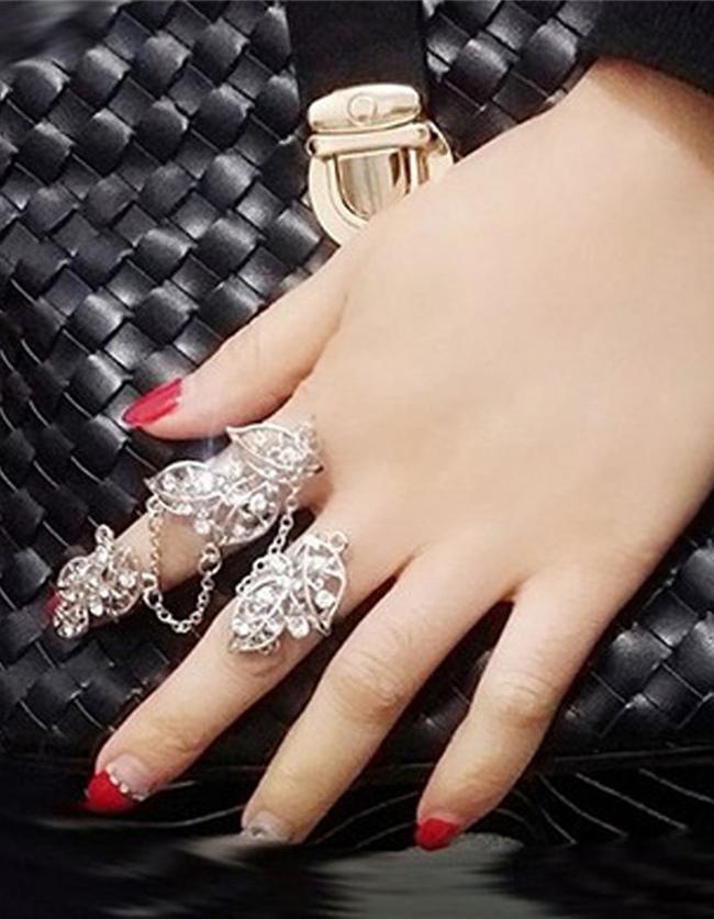 Romwe Silver Leaf Double Finger Rings