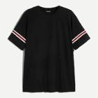 Romwe Guys Striped Sleeve Round Neck T-shirt