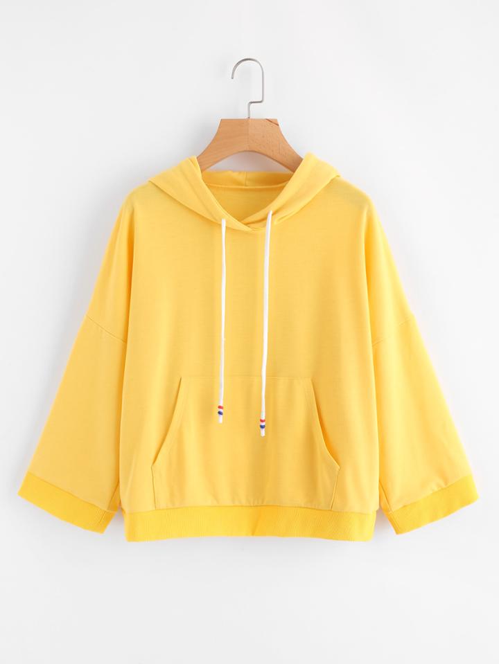 Romwe Graphic Print Back Kangaroo Pocket Hoodie