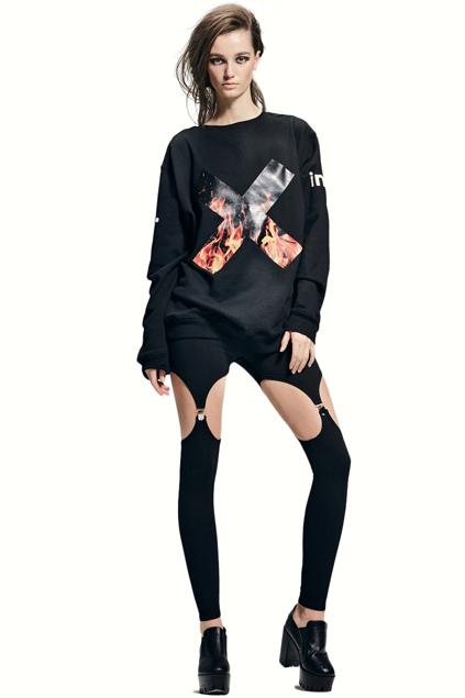 Romwe Inxx Cross Fire Print Black Sweatshirt