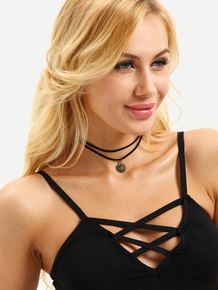 Romwe Layered Sun Pendant Choker Necklace