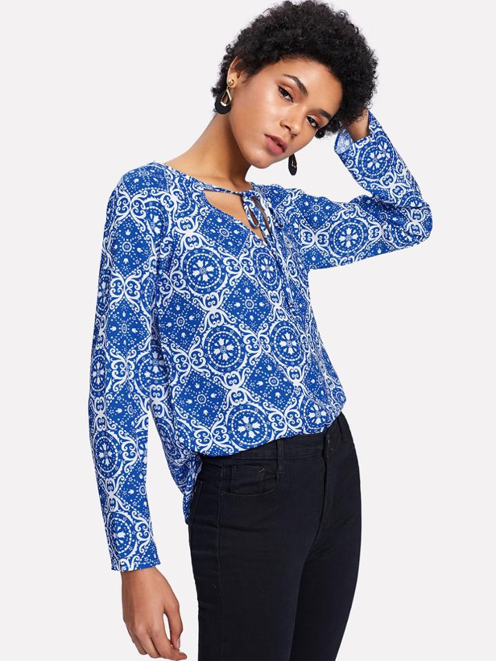 Romwe Seamless Porcelain Pattern Tie Detail Blouse
