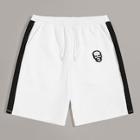 Romwe Guys Contrast Sideseam Skull Patched Shorts