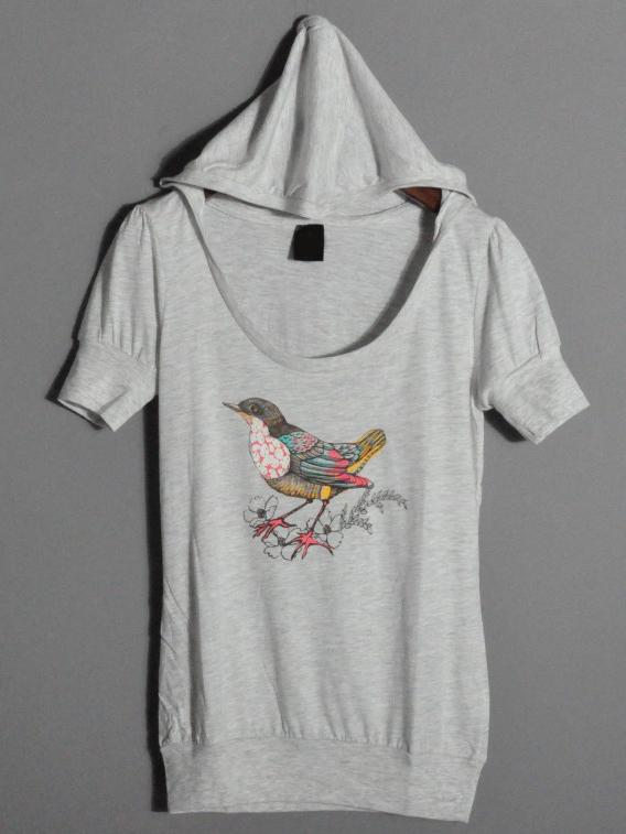 Romwe Hooded Bird Print T-shirt