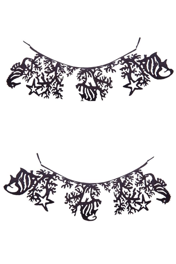 Romwe Romwe Hollow Out Stars Faux Eyelash